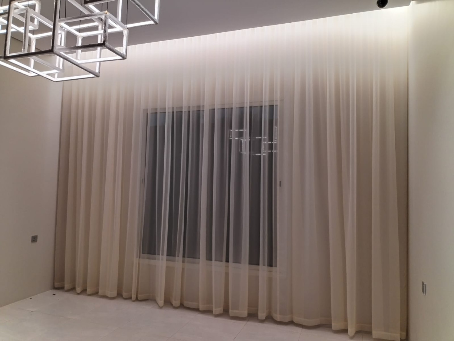 Luxury curtain